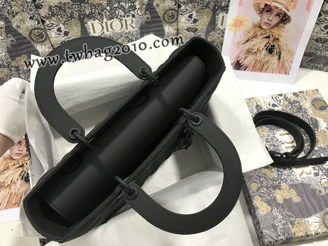 Dior专柜新款迪奥顶级原单Lady七格磨砂藤格纹牛皮翻盖手提女包 djfk1122